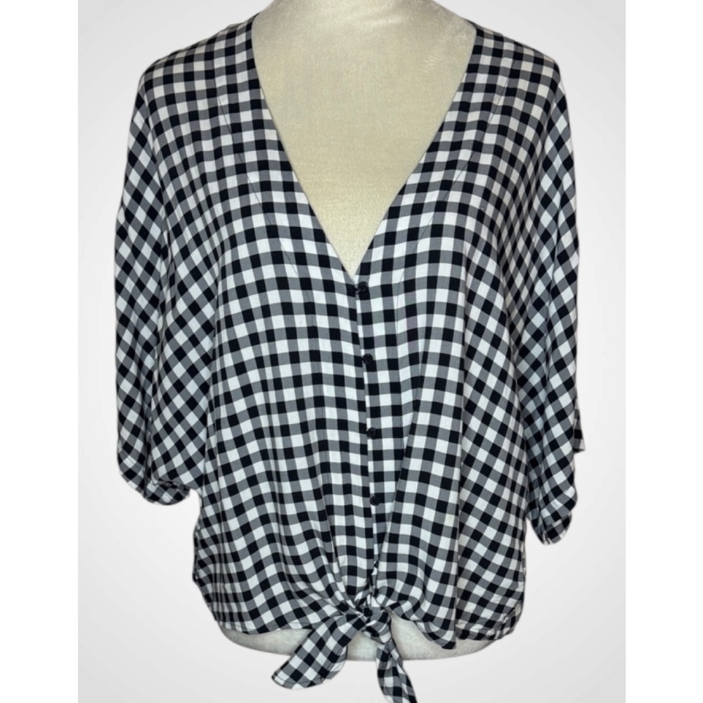 Express Black and White Gingham Tie Front Blouse Medium